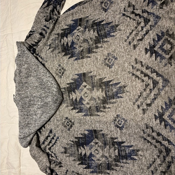 Plus Size Open Cardigan Tribal Style Gray And Blue Print With Hood Size 26/28 - Picture 6 of 6